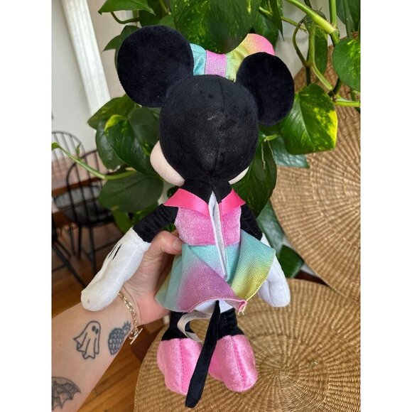 Disney Junior Minnie Mouse Sparkle and Sing Minnie Mouse, Large - Picture 6 of 10